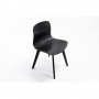 A1872 - Lot de 2 chaises en polypropylène avec pieds en hêtre teintés - Noir