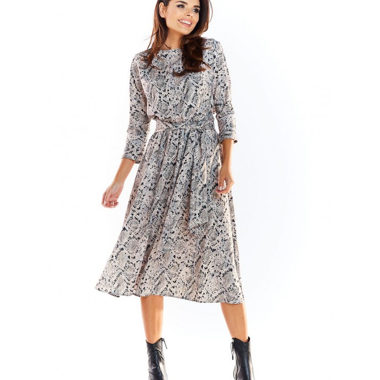  Robe de jour model 139499 awama 