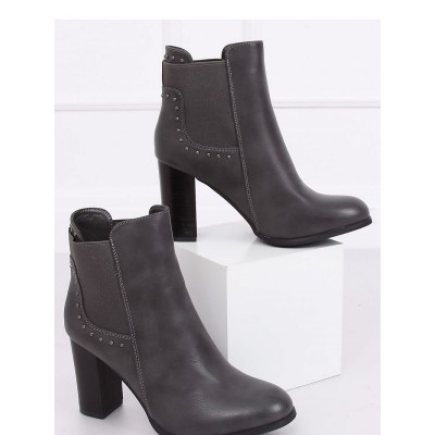  Bottes a talons model 134775 Inello 