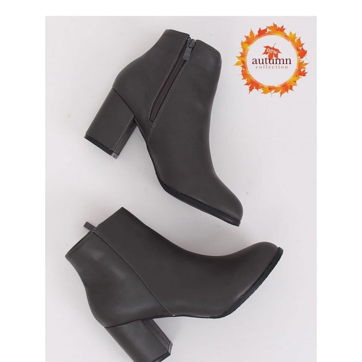  Bottes a talons model 134782 Inello 