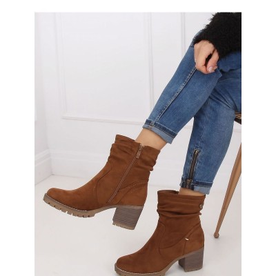  Bottes a talons model 147256 Inello 