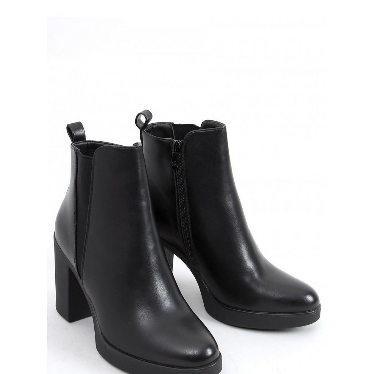  Bottes a talons model 159956 Inello 